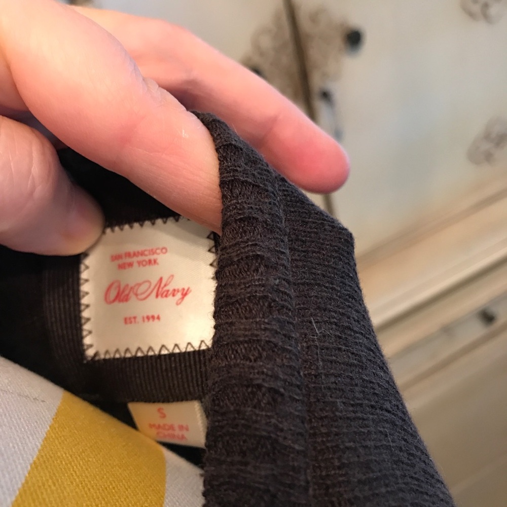 🎀 Old navy cardigan sweater size s - Picture 4 of 4